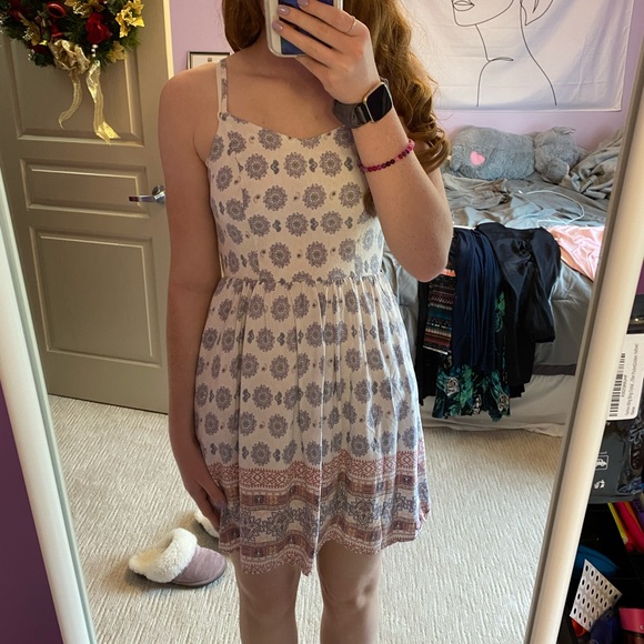🦋2 for $15 - Garage Summer Dress - Picture 6 of 9